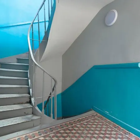 Le Saint-honore Apartment